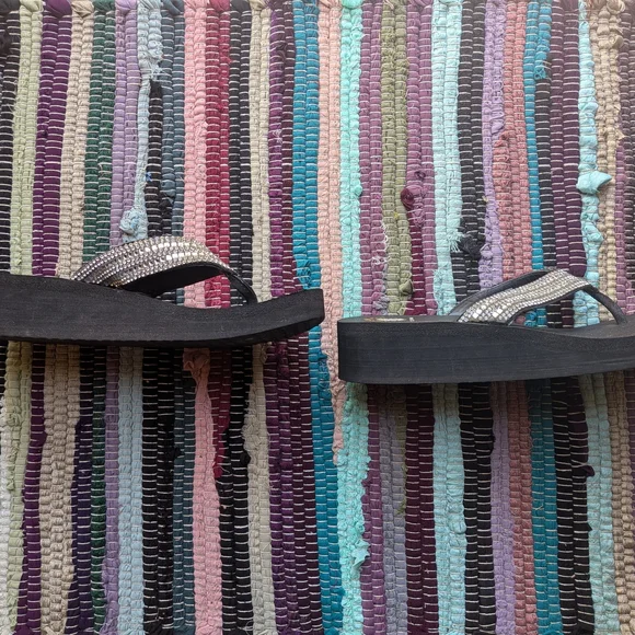Yellow Box Black Sandals with Silver Rhinestones - Picture 3 of 4